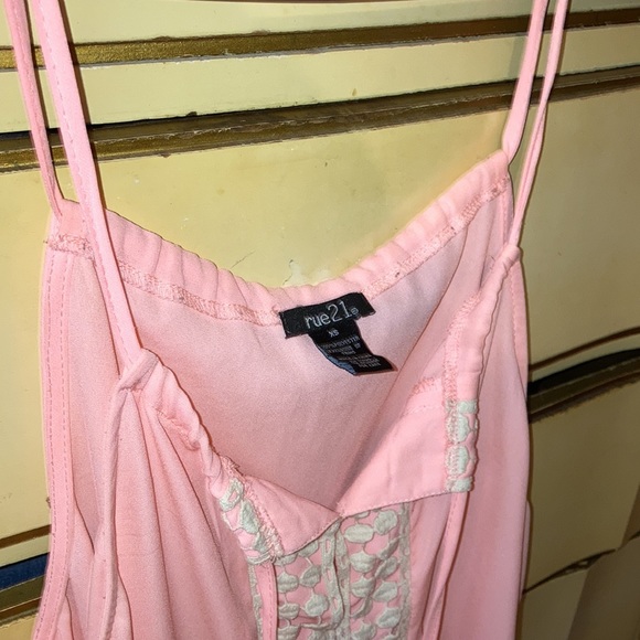 Pink adjustable blouse - Picture 3 of 3